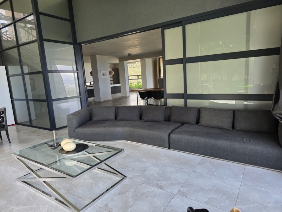 3 Bedroom Property for Sale in Stellenbosch Farms Western Cape